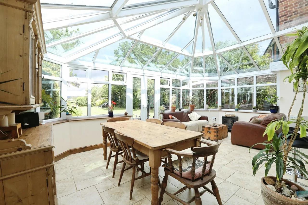 Elmers Road, Ockley, Dorking, photo 6