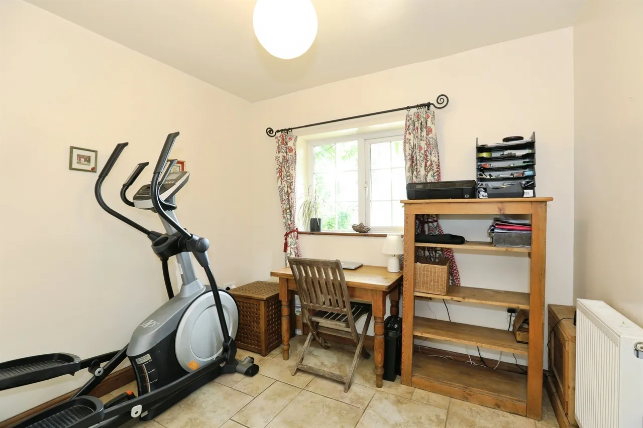 Elmers Road, Ockley, Dorking, photo 9