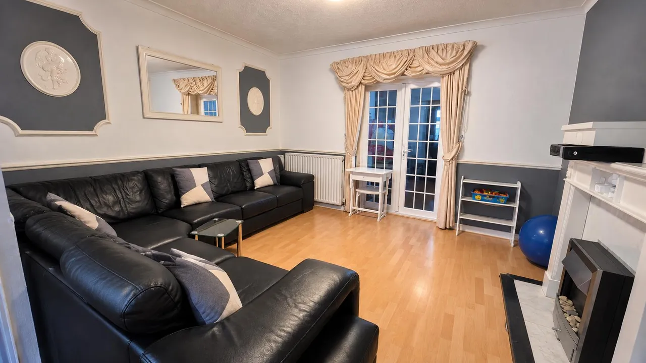 Haydon Road, Dagenham, RM8, photo 3