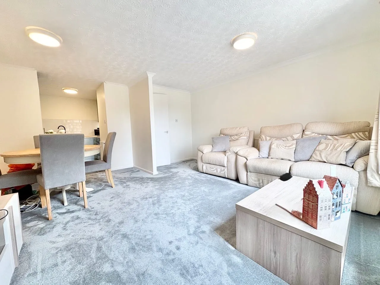 Ascot House North Third Street, Milton Keynes, Milton Keynes, MK9 3LZ, photo 2