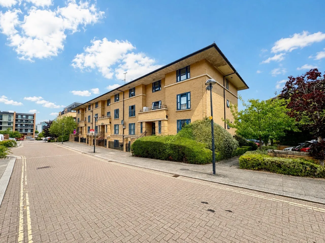 1 bed flat for sale — Ascot House North Third Street, Milton Keynes, Milton Keynes, MK9 3LZ