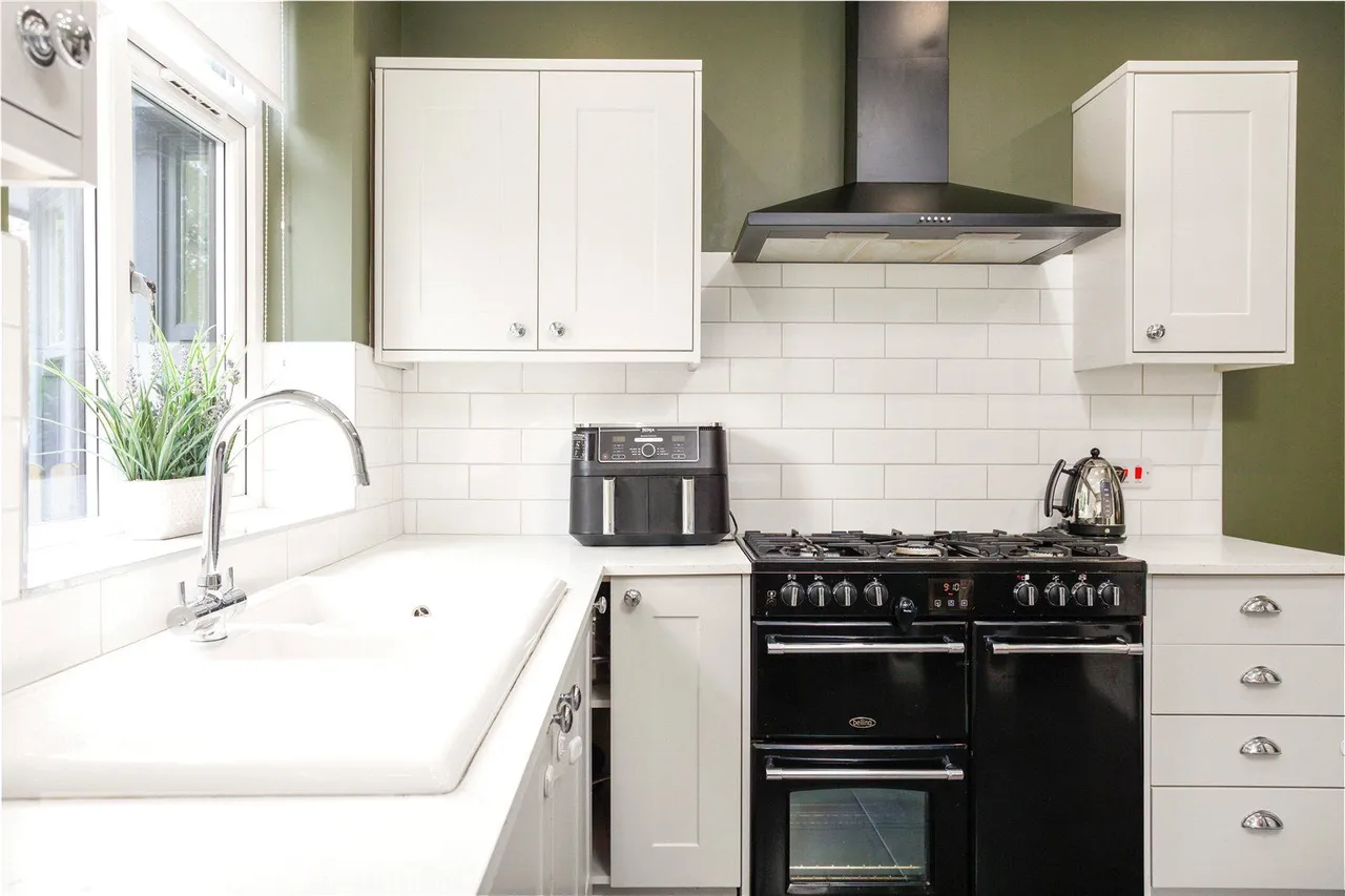 Cragg Road, Chadderton Fold, OL1, photo 6
