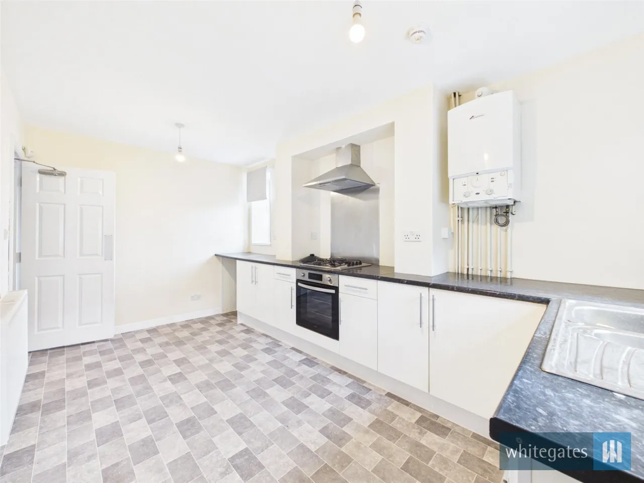 Highgate Road, Queensbury, BD13, photo 4