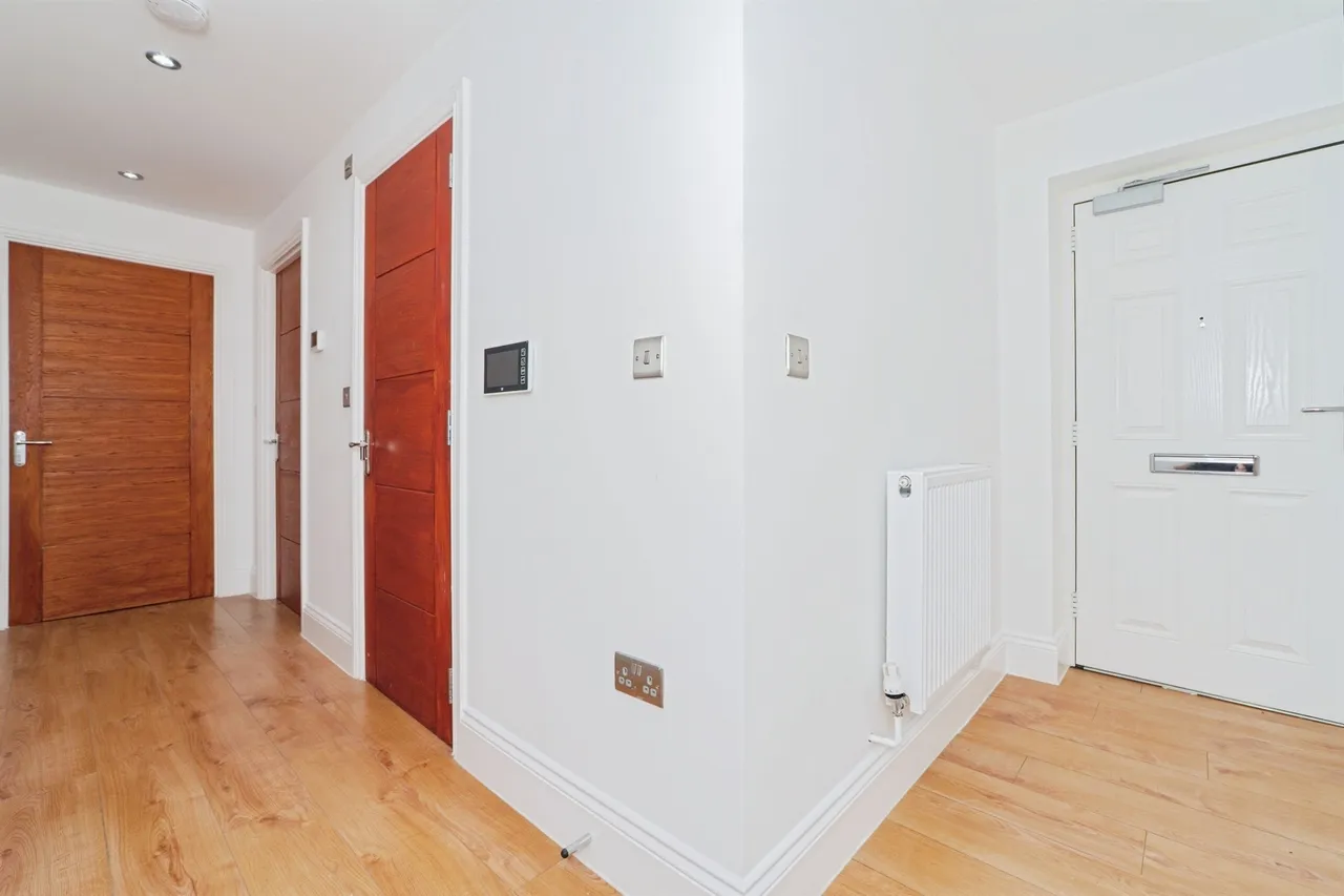 Eldred Road, Barking, photo 11