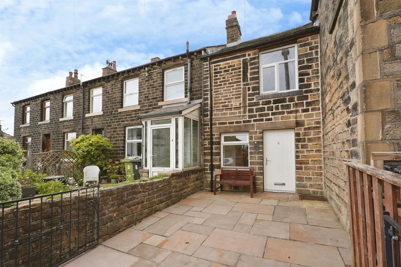 2 bed house for sale — Out Lane, Netherthong, Holmfirth
