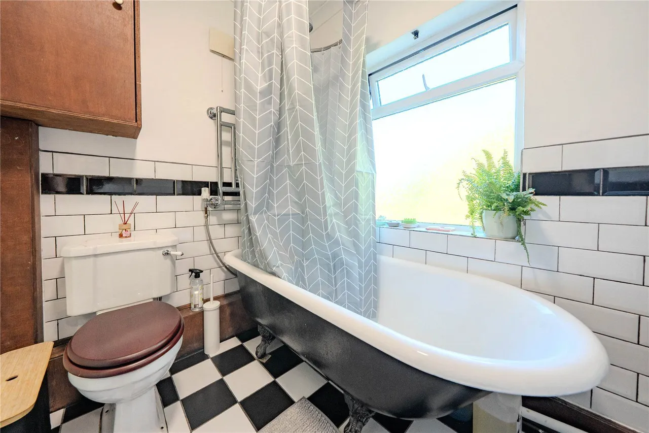 Woodside Place, Leeds, LS4, photo 7