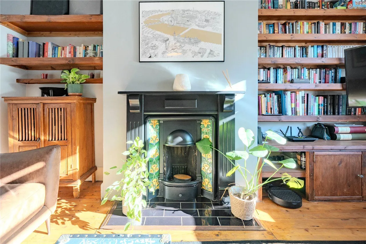 Woodside Place, Leeds, LS4, photo 11