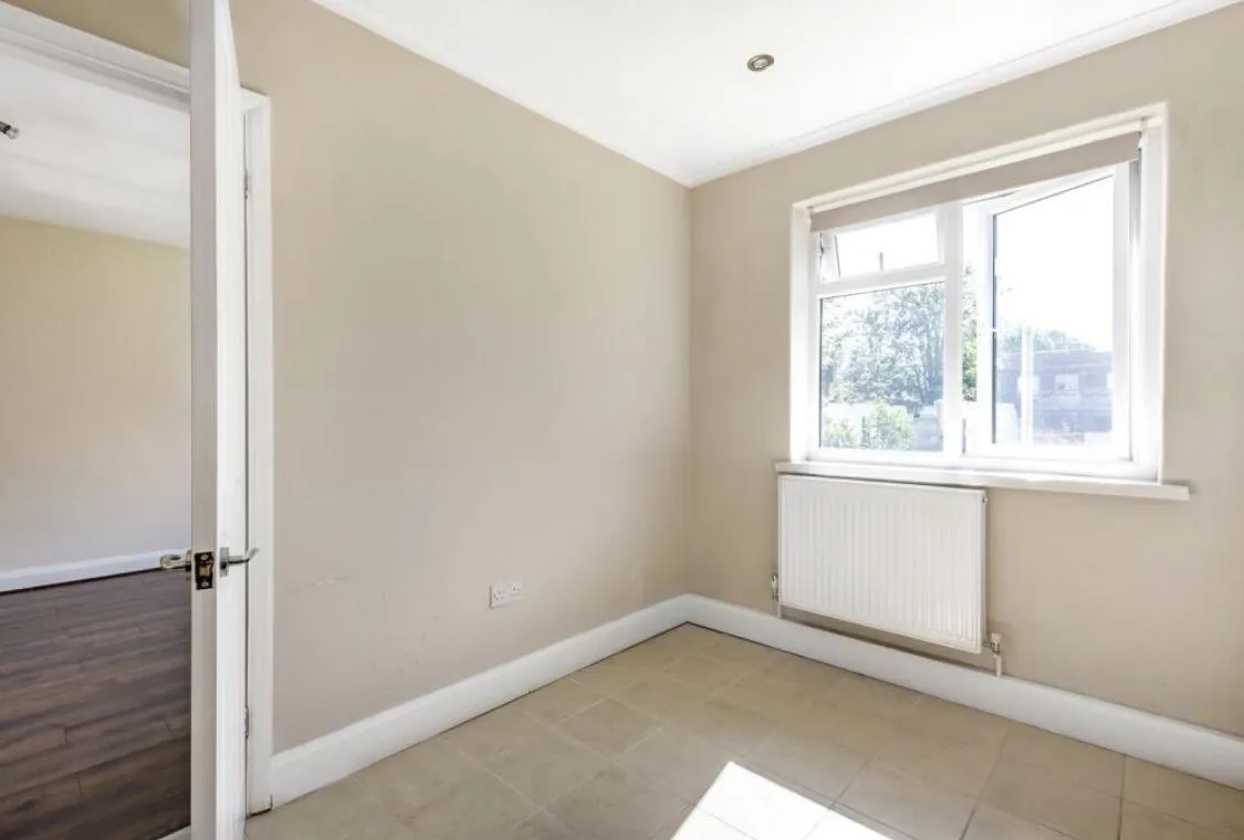 Wydeville Manor Road, London, SE12 0ES, photo 8
