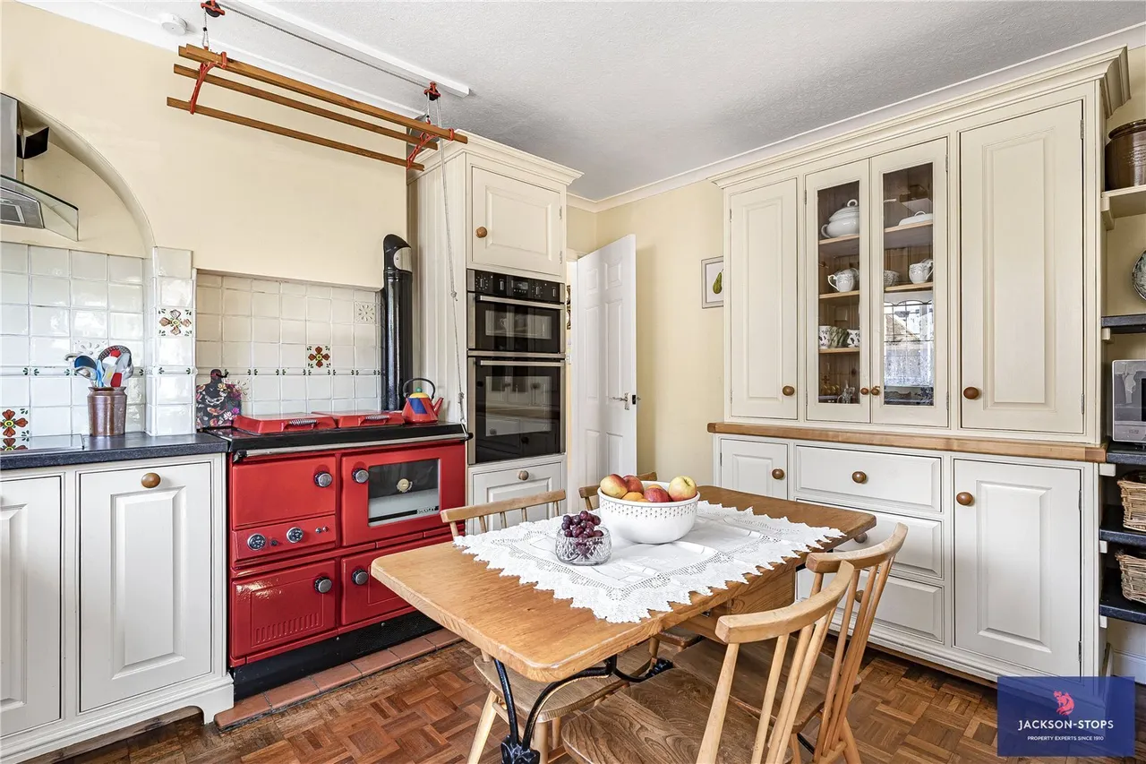 High Street, Flore, NN7, photo 11