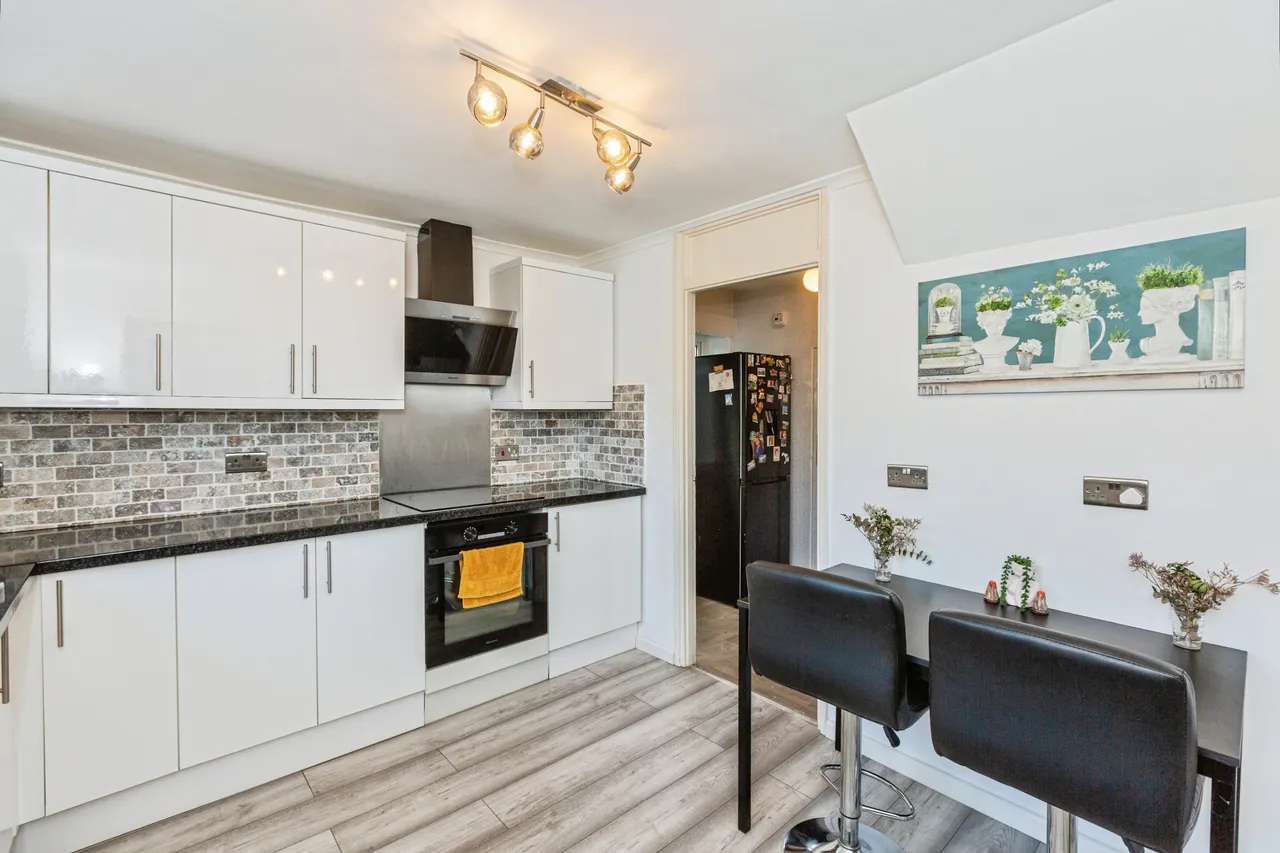 Eagles Place, Swansea, photo 5