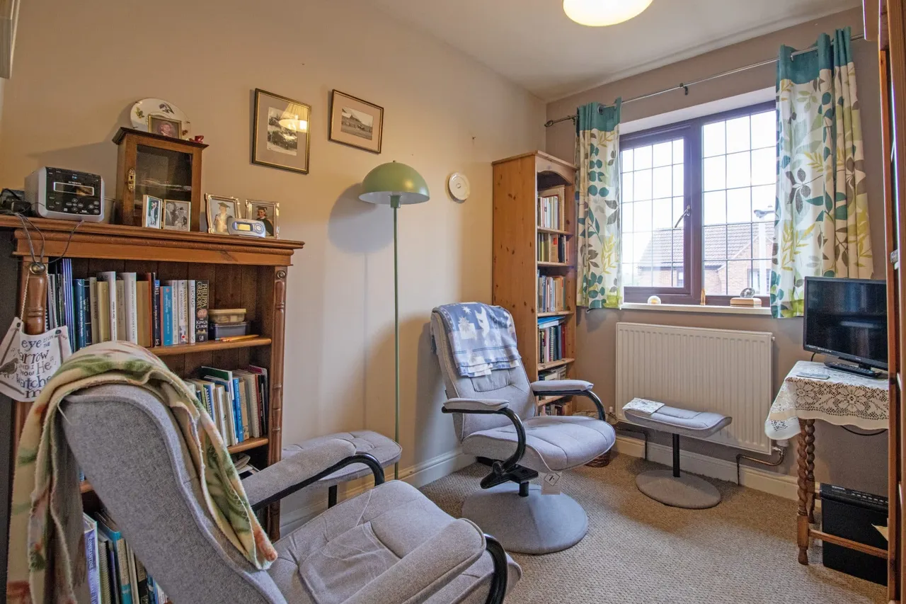 Pear Tree Close, Epworth, DN9, photo 15