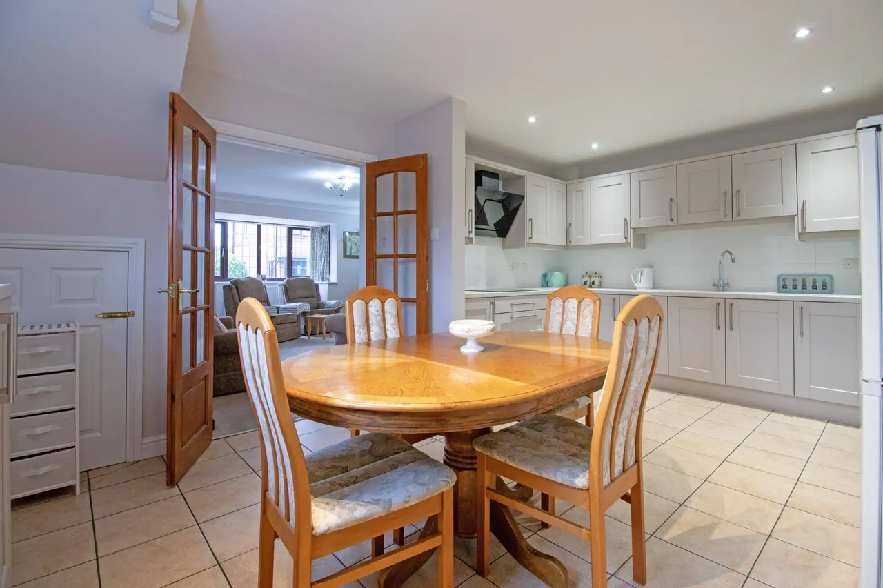 Pear Tree Close, Epworth, DN9, photo 7