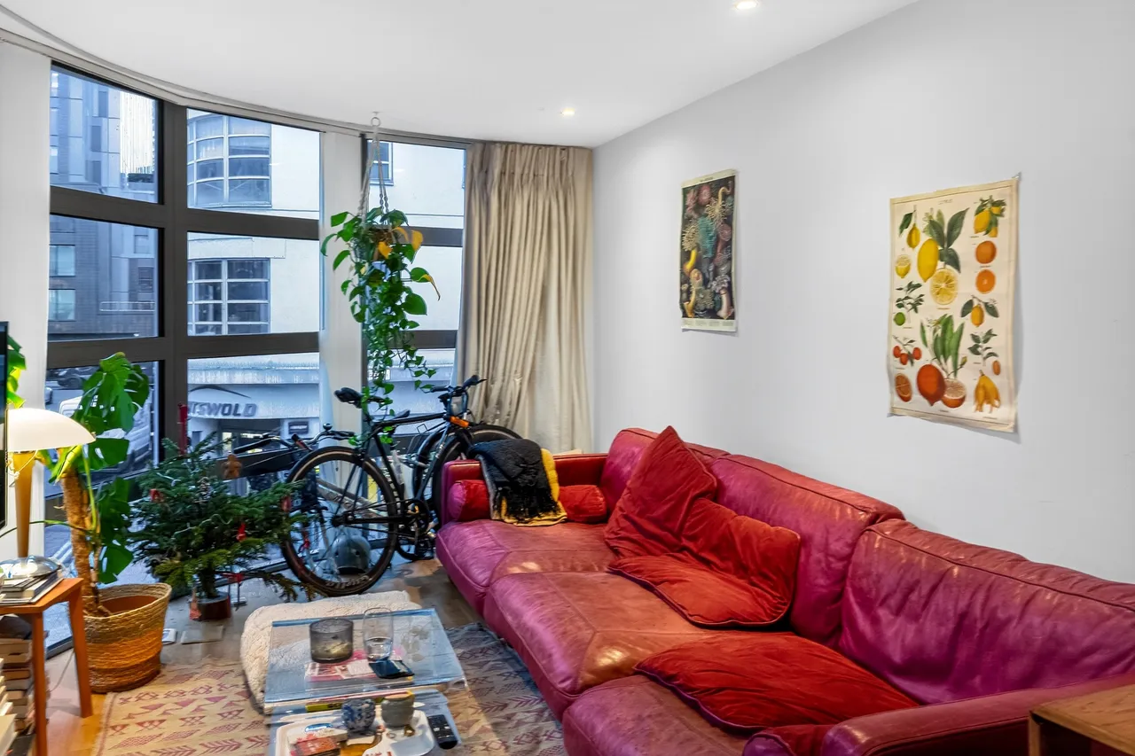 Cobb Street, London, E1, photo 5