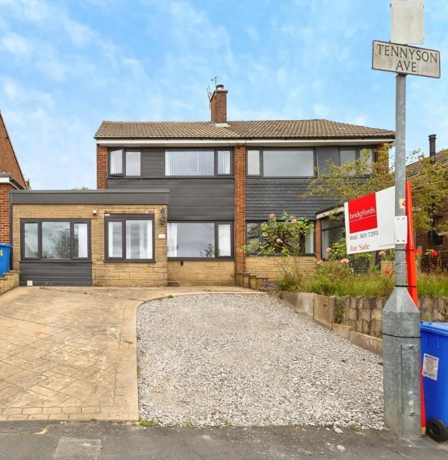 3 bed house for sale — Tennyson Avenue, Dukinfield, Greater Manchester, SK16