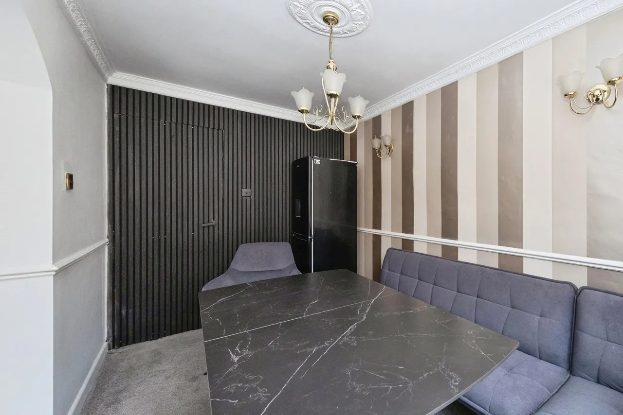 Tennyson Avenue, Dukinfield, Greater Manchester, SK16, photo 14