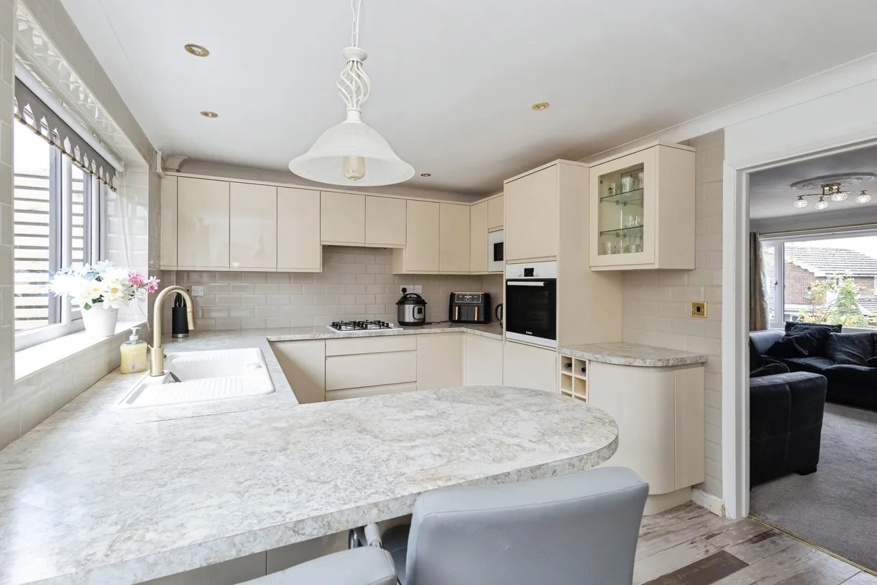 Tennyson Avenue, Dukinfield, Greater Manchester, SK16, photo 9