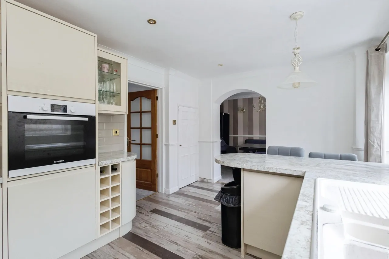 Tennyson Avenue, Dukinfield, Greater Manchester, SK16, photo 10