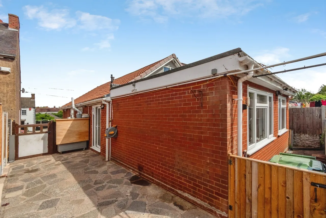 Edward Street, Cannock, Staffordshire, WS11, photo 24