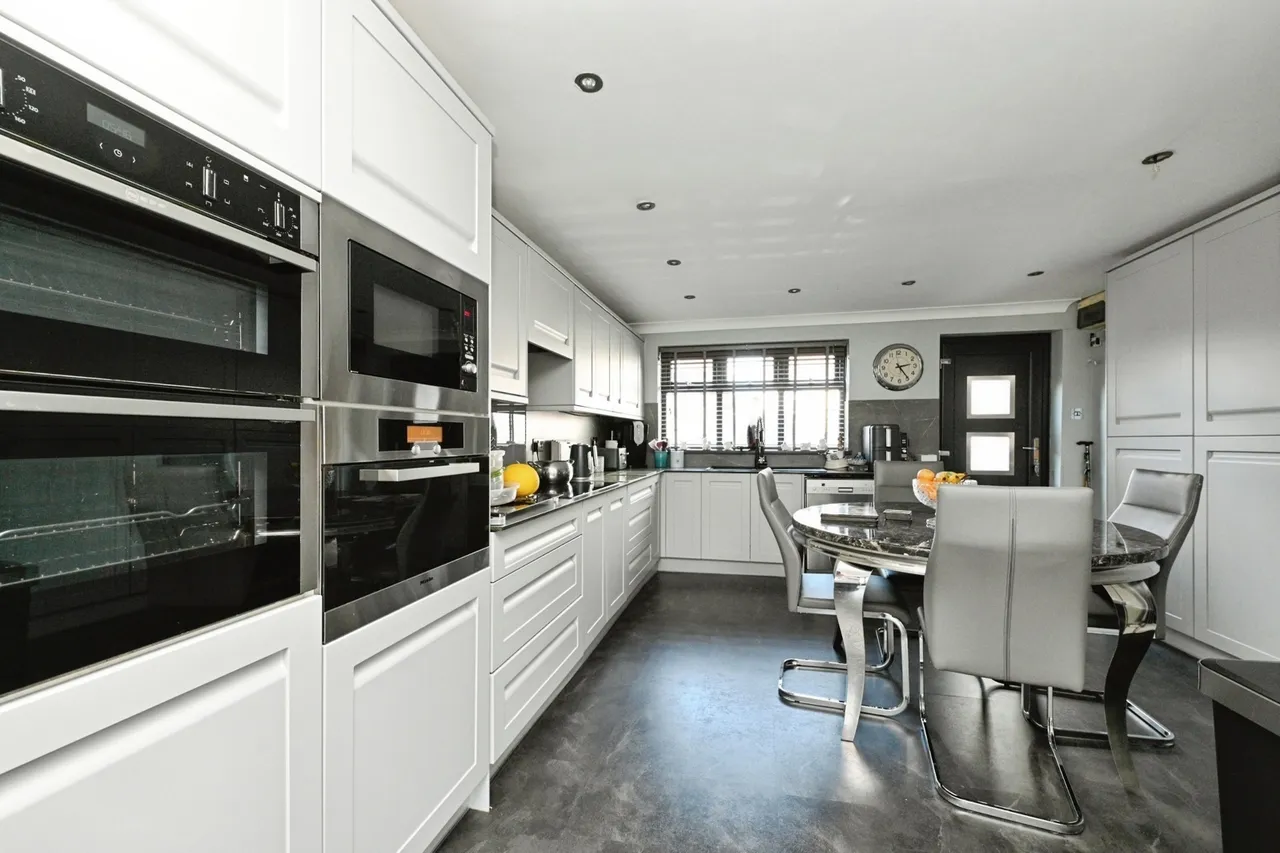 Old Lynn Road, Wisbech, Cambridgeshire, PE13, photo 3