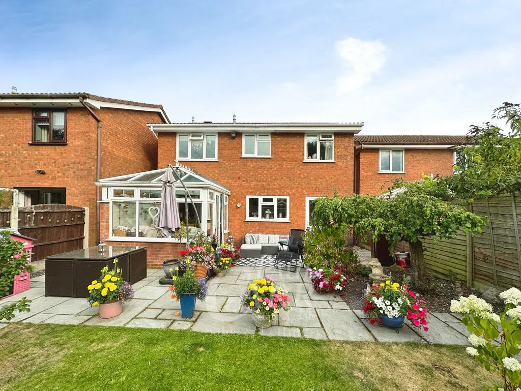Brook Meadow Road, Shelfield, WS4, photo 15