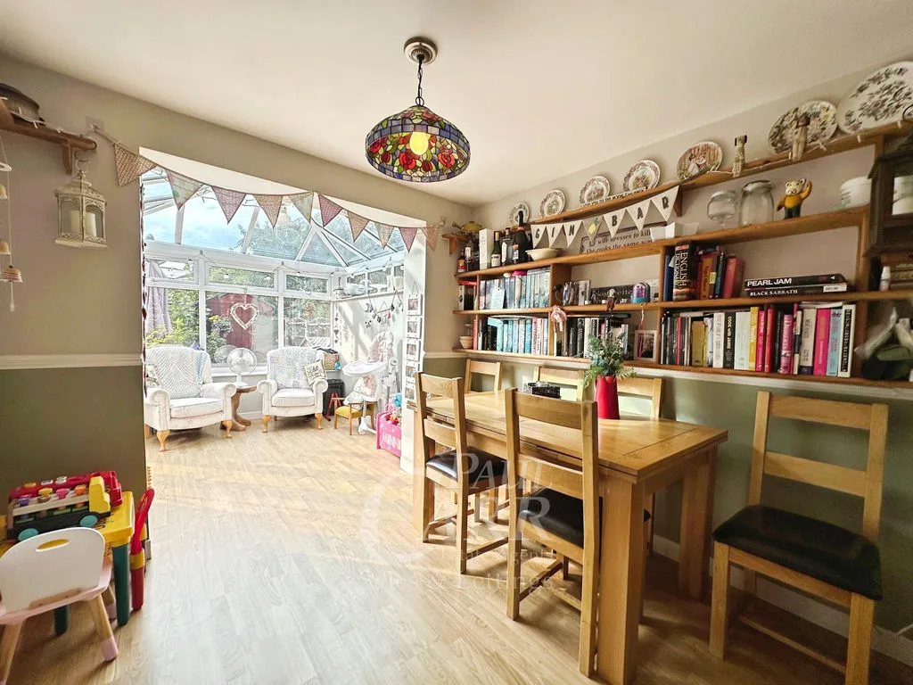 Brook Meadow Road, Shelfield, WS4, photo 5