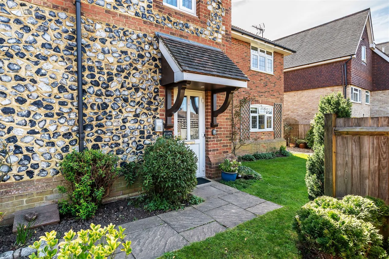 The Marld, Ashtead, KT21, photo 13