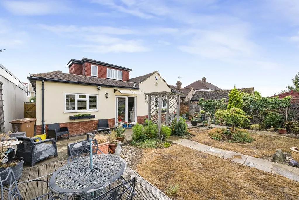 Valentine Avenue, Bexley, DA5, photo 24