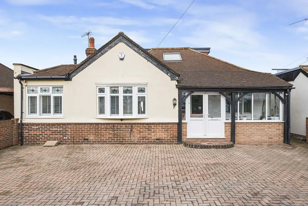 Valentine Avenue, Bexley, DA5, photo 27