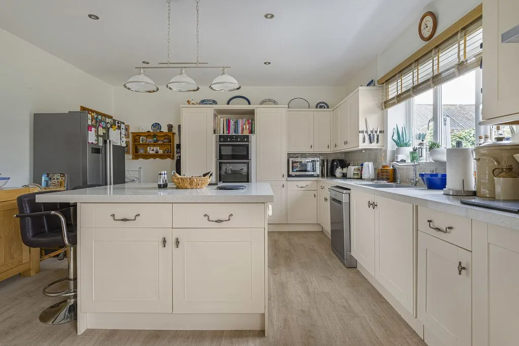 Valentine Avenue, Bexley, DA5, photo 8