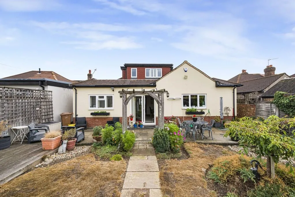 Valentine Avenue, Bexley, DA5, photo 25