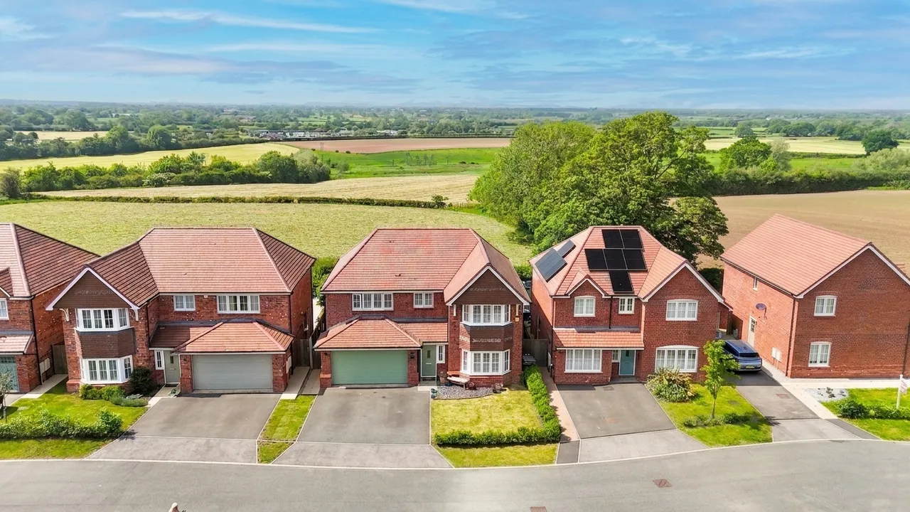 5 bed house for sale, McKelvey Way, Audlem, CW3