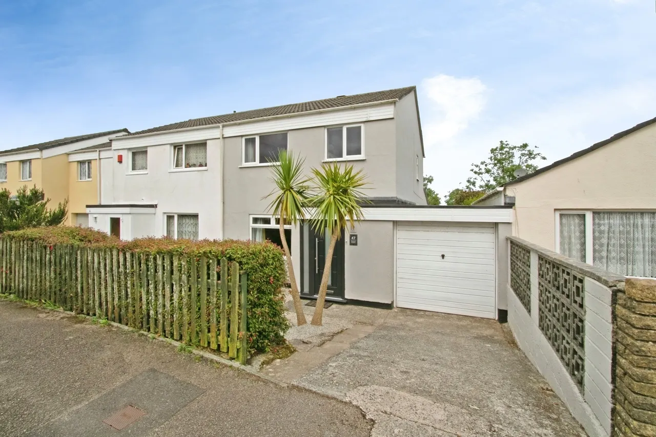 3 bed house for sale, Roseland Gardens, Redruth, TR15