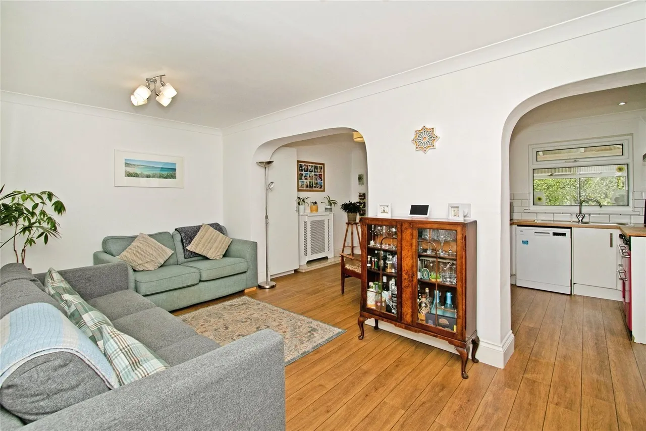 Roseland Gardens, Redruth, TR15, photo 6