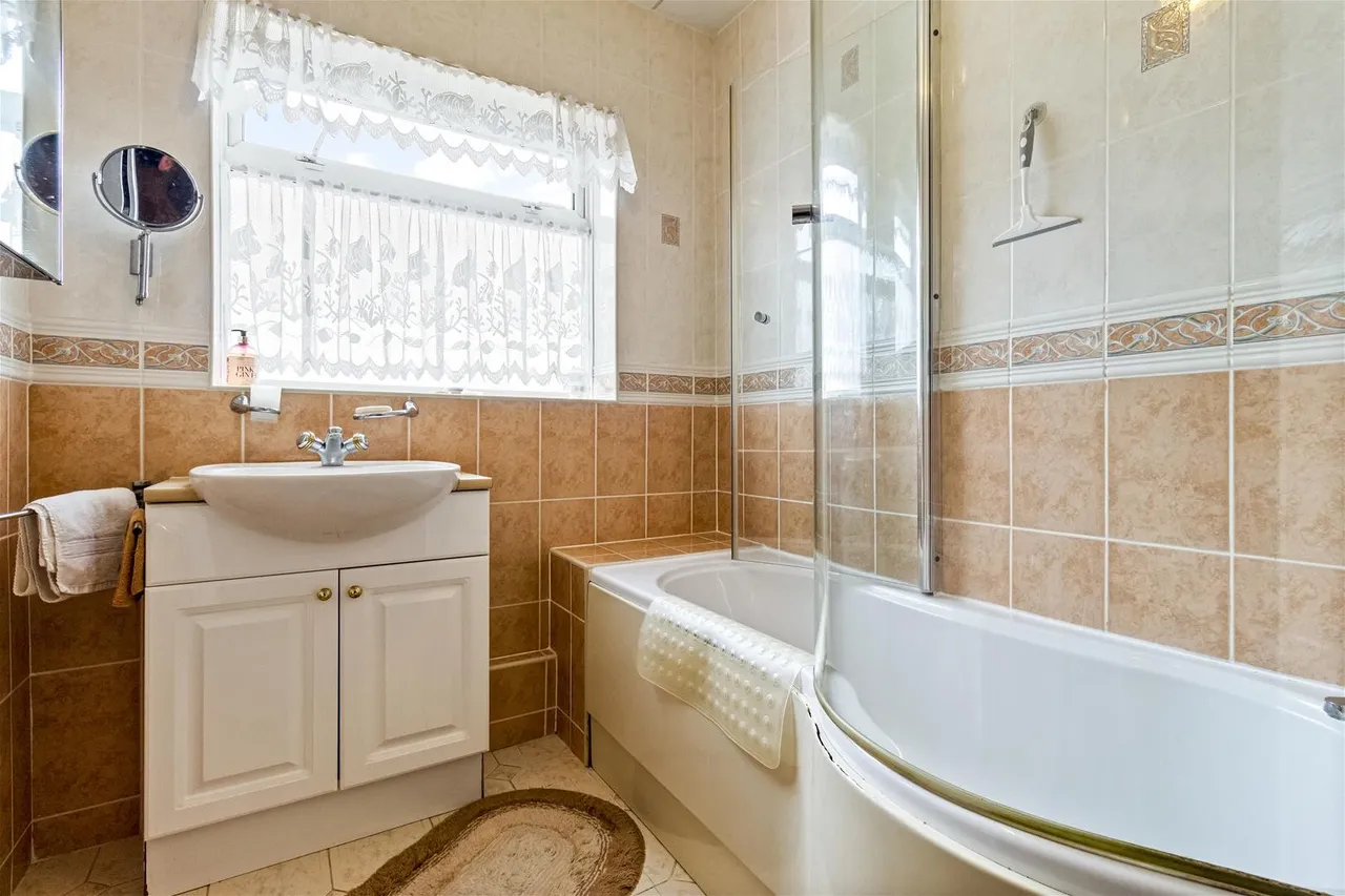 Woodlea Road, Worthing, photo 21