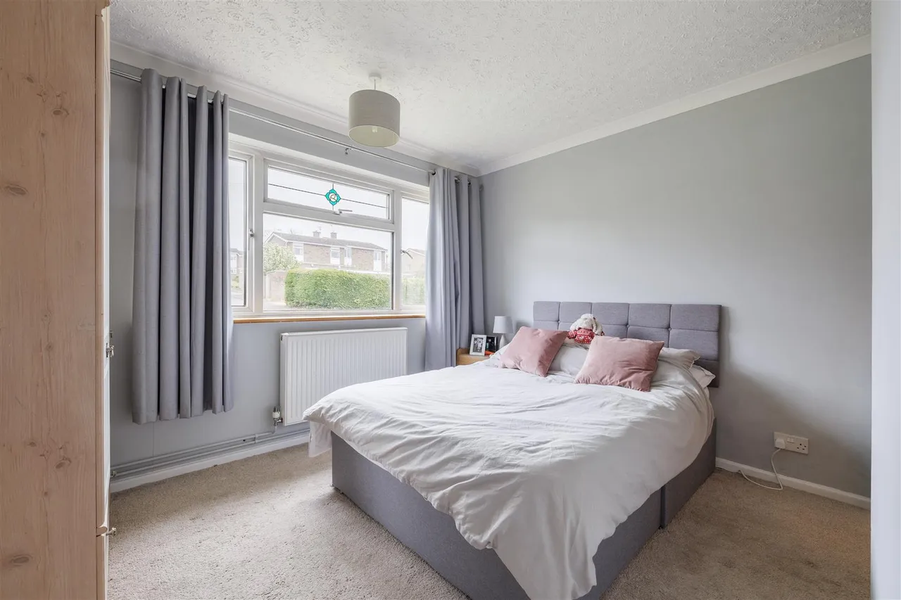 Chichester Road, Halesworth, IP19, photo 9