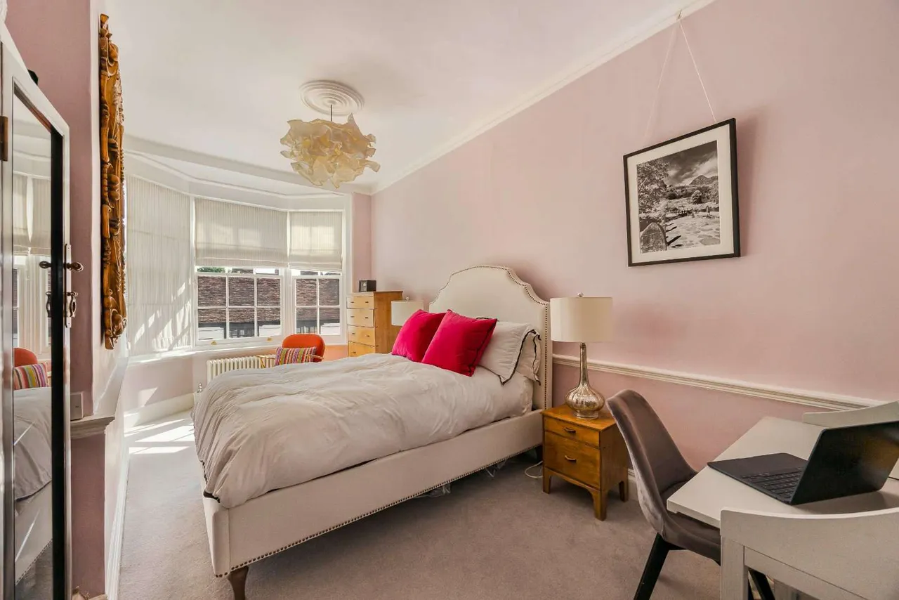 New Street, Henley-on-Thames, RG9, photo 16