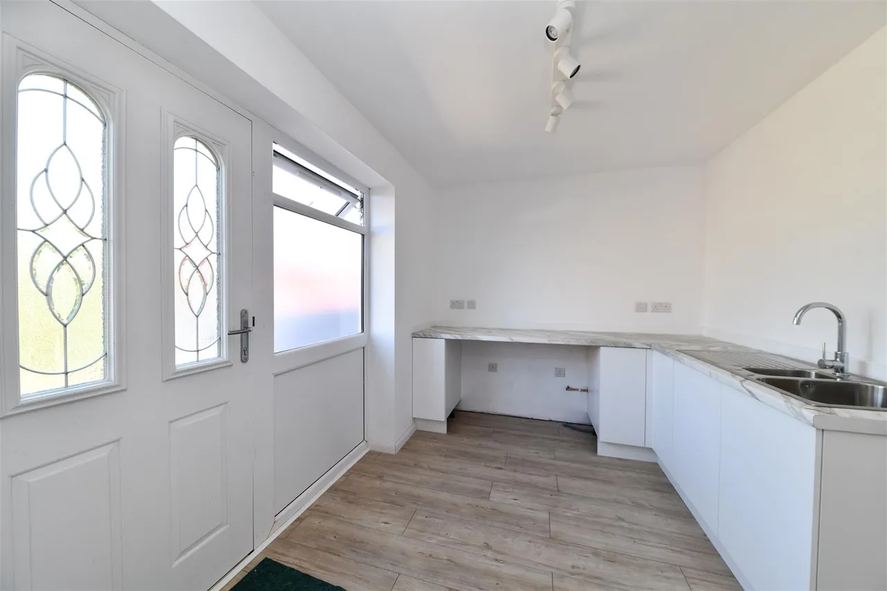 West Reach, Stevenage, Herts, SG2 9AS, photo 18