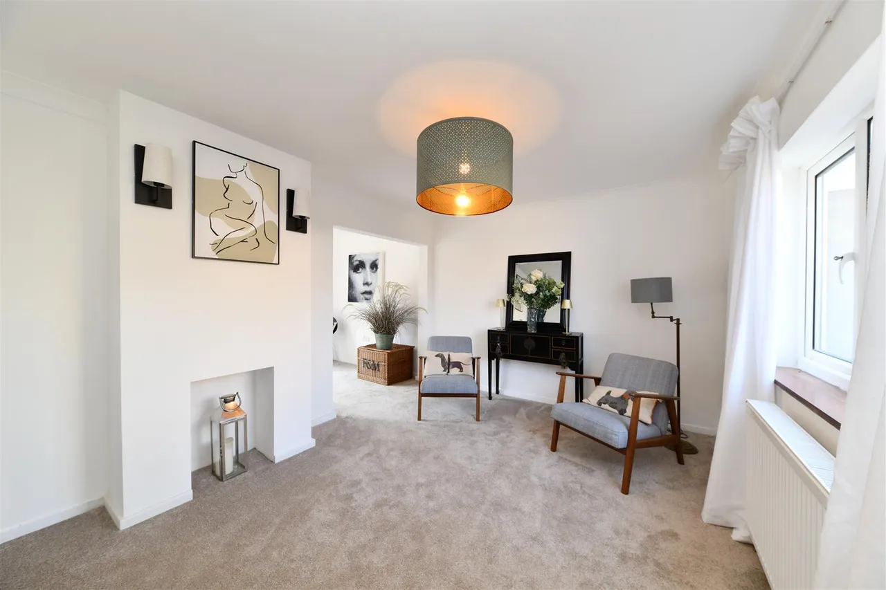 West Reach, Stevenage, Herts, SG2 9AS, photo 3