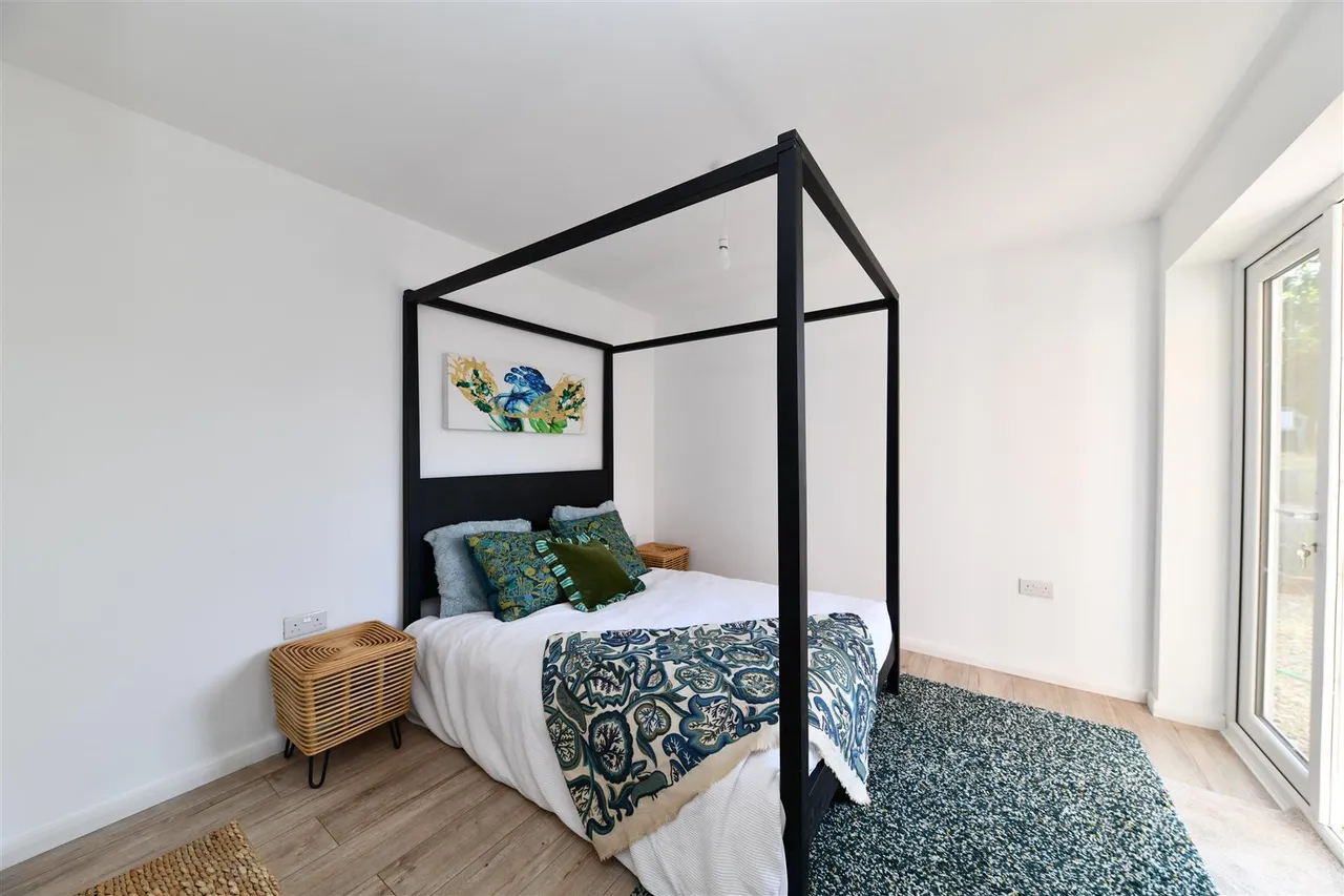 West Reach, Stevenage, Herts, SG2 9AS, photo 5