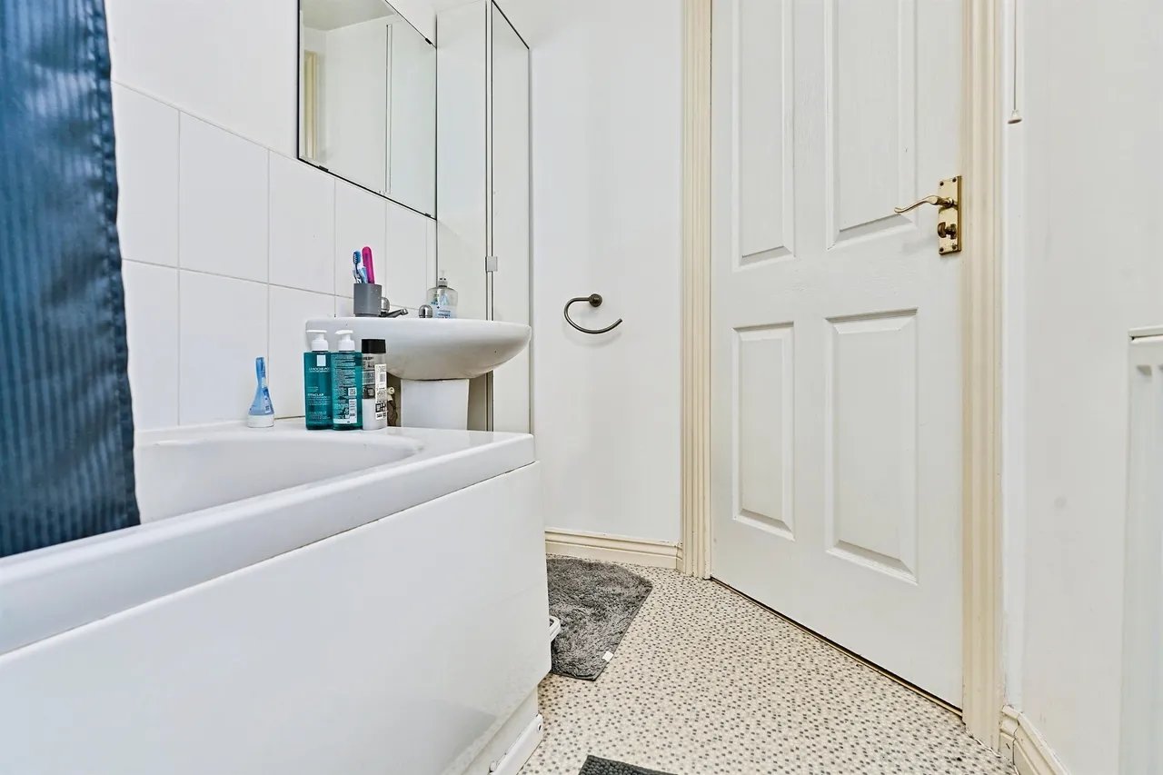 Westley Court, West Bromwich, B71, photo 10
