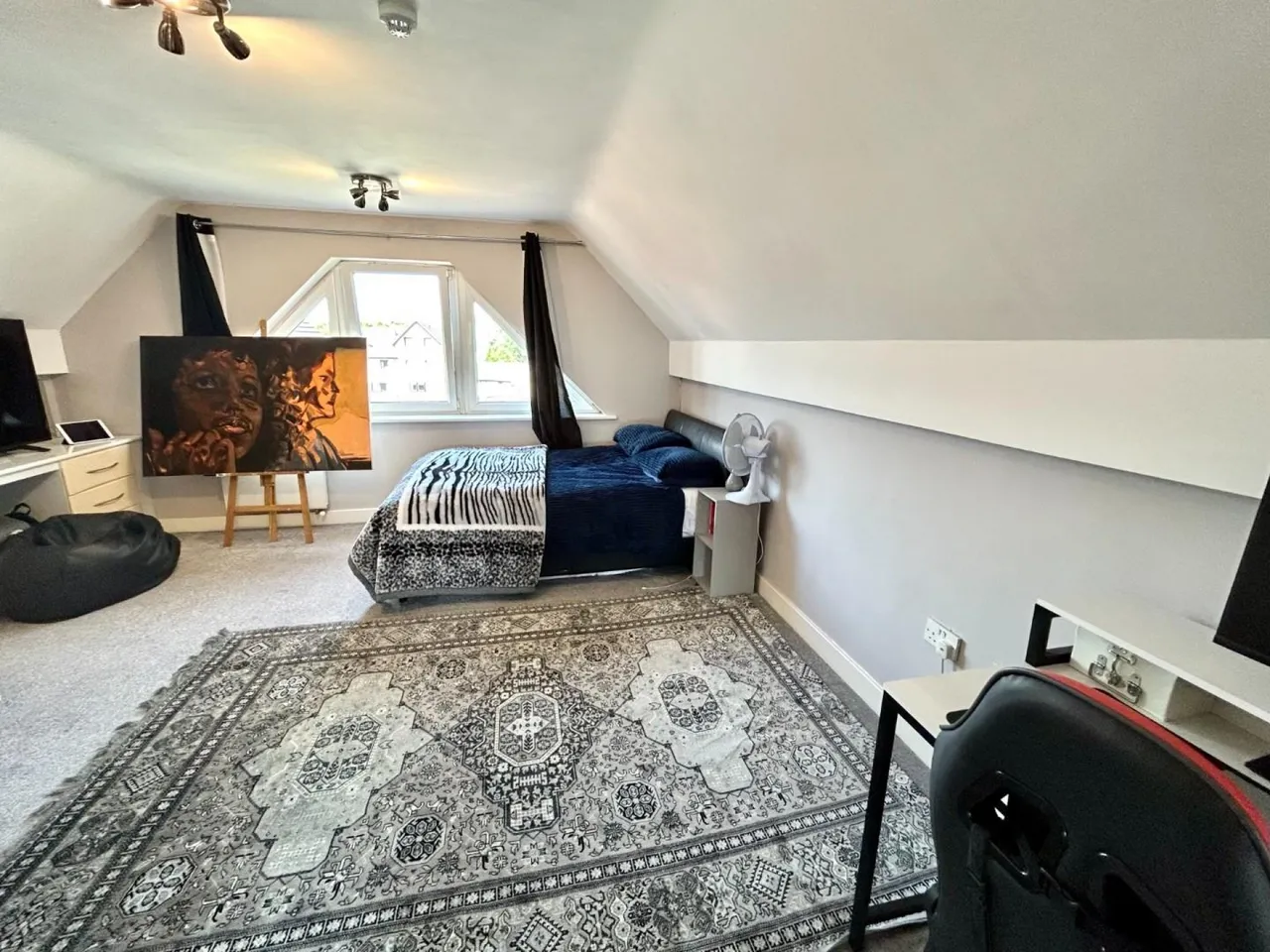 Tolson Walk, Wath-Upon-Dearne, photo 2