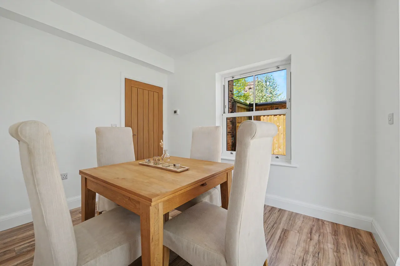 School Road, Bulkington, CV12, photo 9