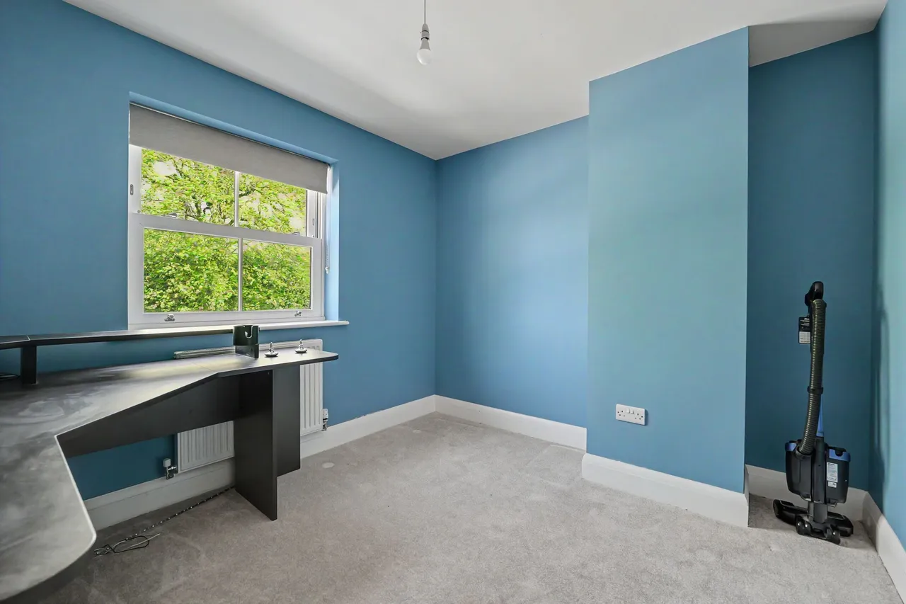 School Road, Bulkington, CV12, photo 23