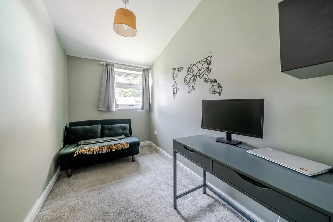 Wellmeadow Road, SE6, photo 9