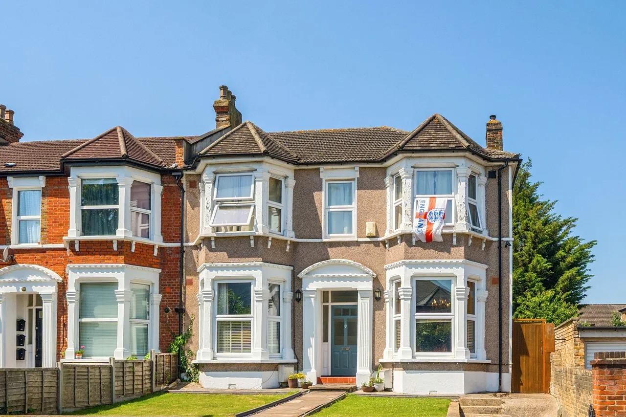 Wellmeadow Road, SE6, photo 18
