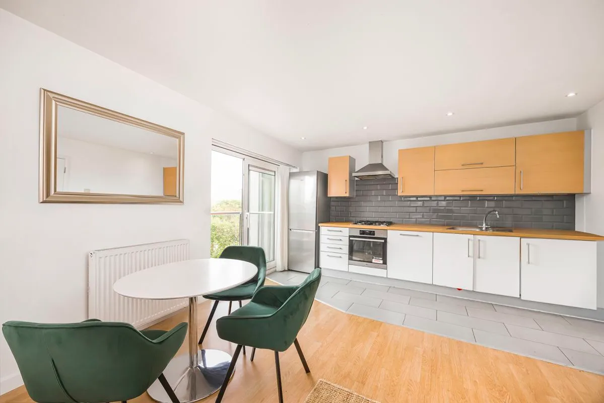 681 Commercial Road, London, E14 7LG, photo 2