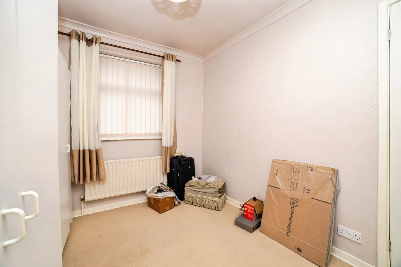 Wenham Lane, Huthwaite, NG17, photo 14