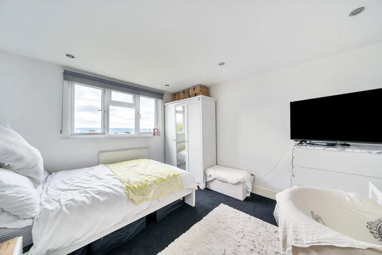 Wharncliffe Gardens, South Norwood, London, SE25, photo 9