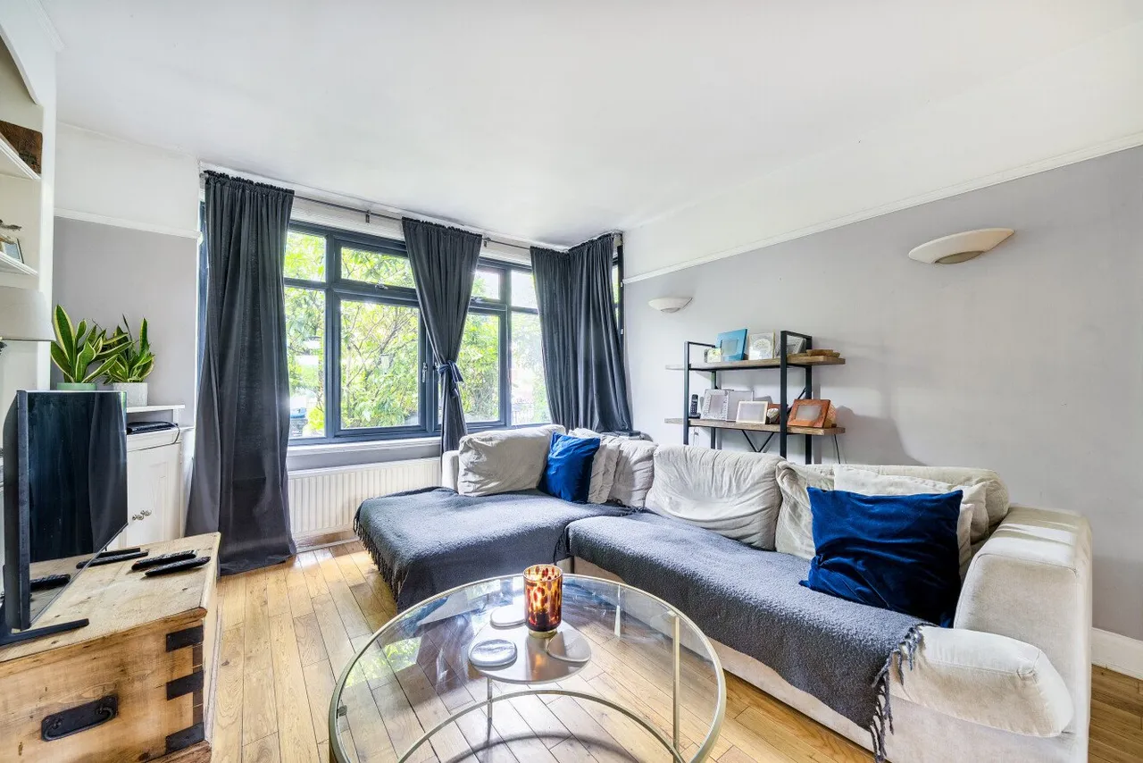 Wharncliffe Gardens, South Norwood, London, SE25, photo 4