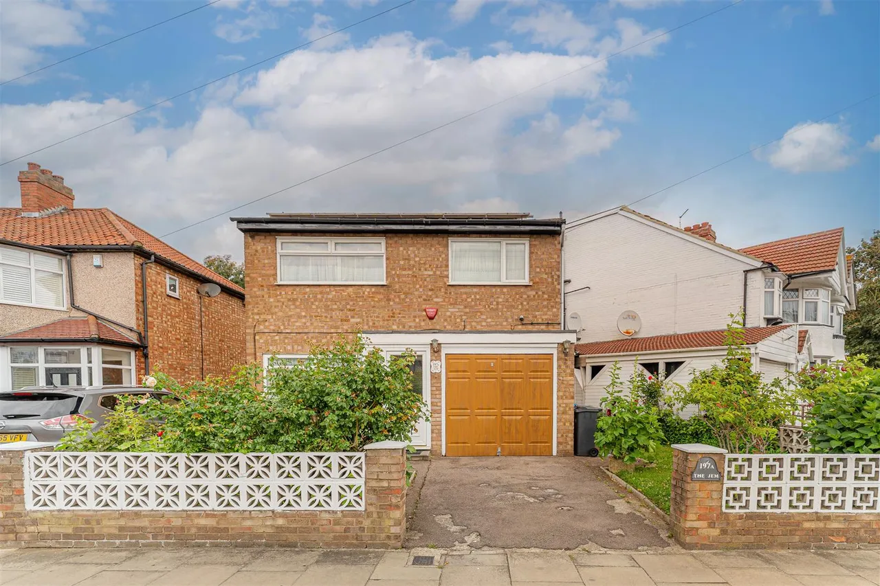 Galliard Road, Edmonton, N9, photo 21